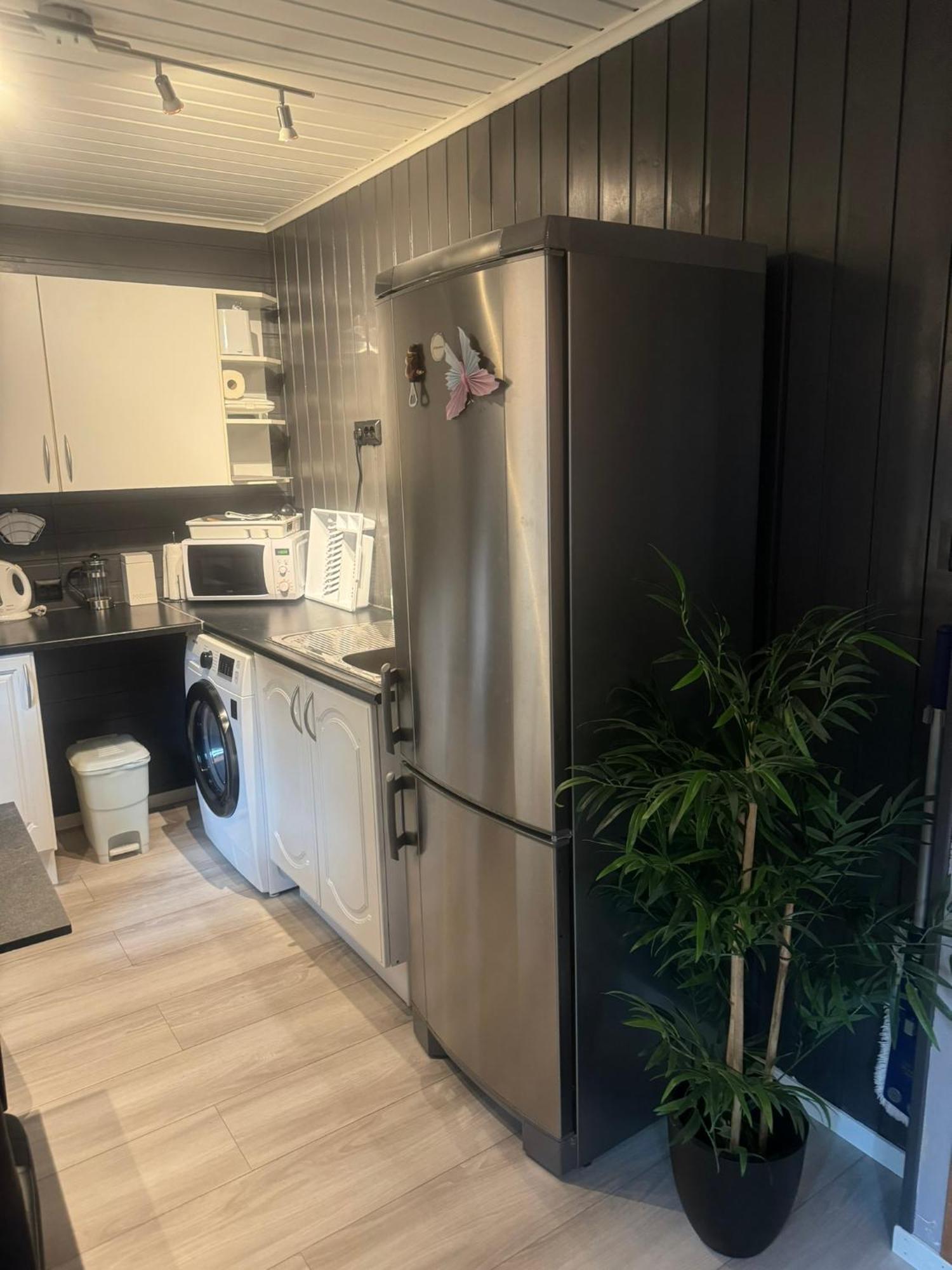 Very Centrally Located Apartment With Free Parking Tromsø Dış mekan fotoğraf